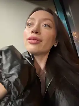 citylynx (F young) - Fingering pussy hard and spank clit