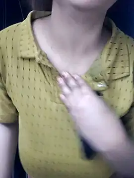 miss_juliya (F milf) - Show boobs 🥵