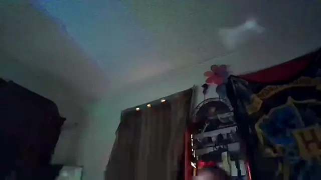 slinginbigd - SlinginbigD's free webcam - UK Sex Cams