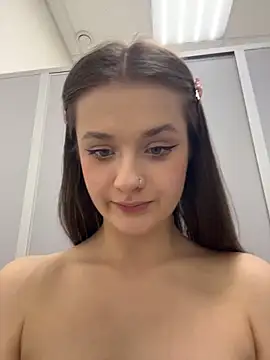 your_babymila (Ask my age) - Remove panties and spread ass hole WIDE