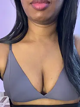 Webcam Model (tamil_Aarathi)  is live.Free join now!