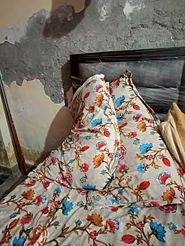 Webcam Model (Hote_Model2424)  is live.Free join now!