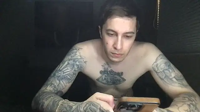 bwcjoshbanks97 - BWCJoshBanks97's free webcam