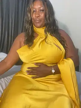 Cardiebae89 live sex cam