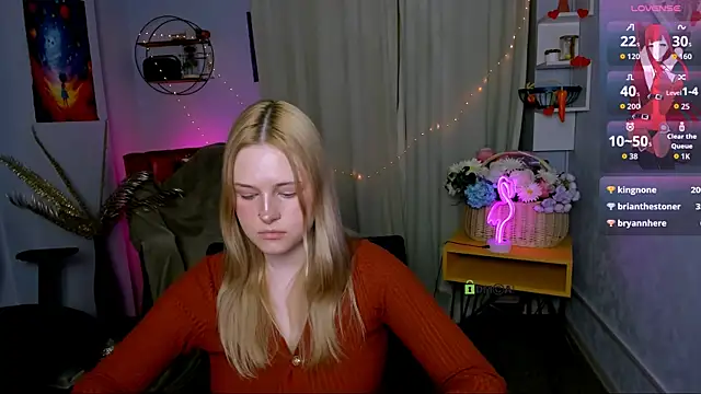 cassandra_nik - Cassandra_nik's free webcam - UK Sex Cams