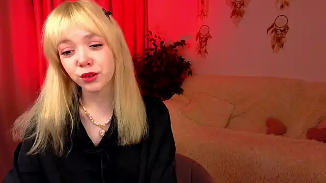 rochelle_kitty - Rochelle_kitty's free webcam