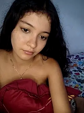 Webcam Model (Soymaia)  is live.Free join now!