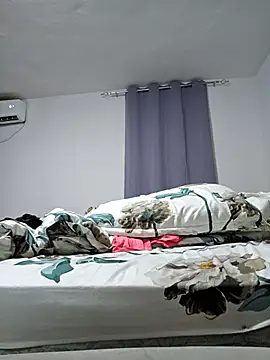 cuckold123 - Cuckold123's free webcam - UK Sex Cams