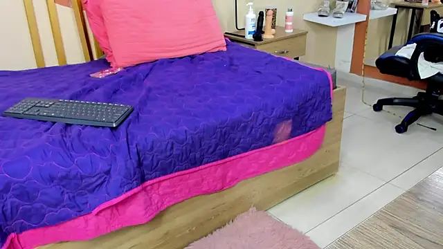 tiana_and_jake - Tiana_And_Jake's free webcam - UK Sex Cams