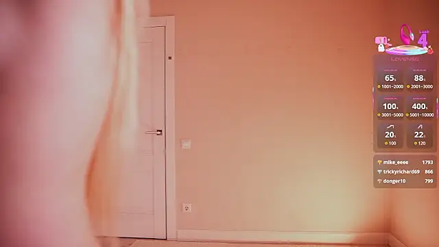 Miablueye live sex cam