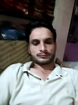 beinghorny83 (M young) - Buying sex toys