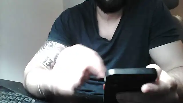 YourDreamCumTrue live sex cam