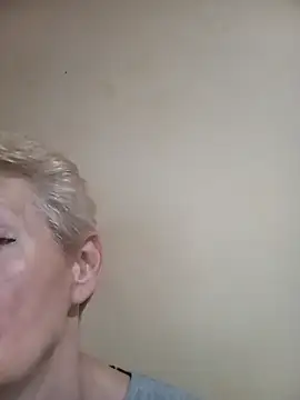 Webcam Model (Calypso-Loove)  is live.Free join now!