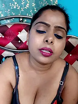 Webcam Model (horny_ria123)  is live.Free join now!