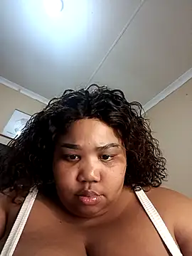 Webcam Model (XXSEXYBBW94)  is live.Free join now!
