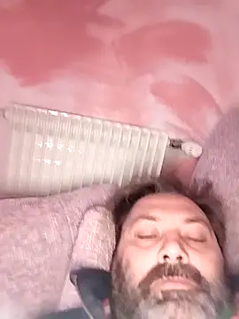 necroforo (M mature) - Senza masturbarmi e venire fino al goal