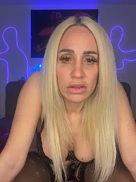 LunaSky_Official ist eine sexy Cam-Mädchen aus Deutschland in einem Show auf StripChat. Die Haupt-Tags sind: girls,69-position,ahegao,anal,anal-blondes,anal-doggy-style,anal-fingering,anal-masturbation,anal-milfs,anal-petite,anal-toys,anal-white,best,best-milfs,big-ass,big-ass-anal,big-ass-big-tits,big-ass-doggy-style,big-ass-milfs,big-ass-white,big-nipples,big-,