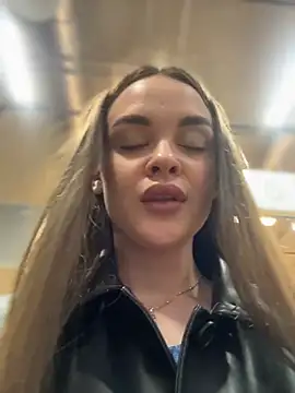 kristirich (F young) - Last tipper gets control 5 min😻