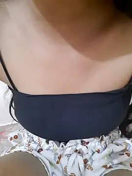 Webcam Model (Alpee_kumri)  is live.Free join now!