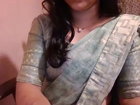 diya_04 (F young) - make me feel your vibes :heart: