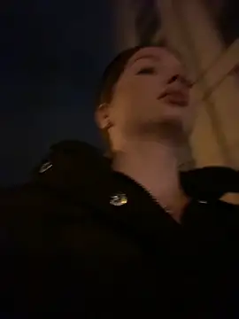 KrisMagnoly live sex cam