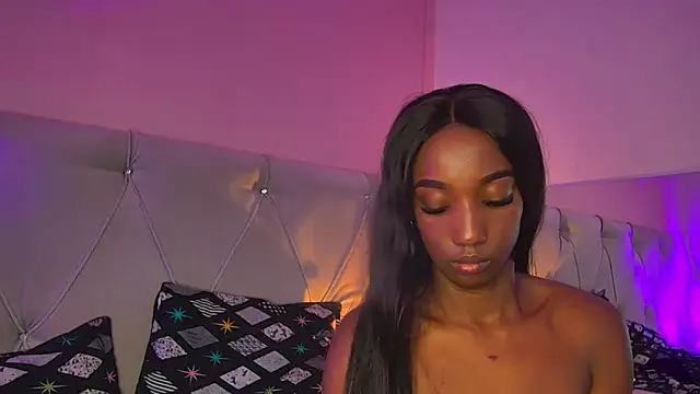 FiorelaLenin live sex cam