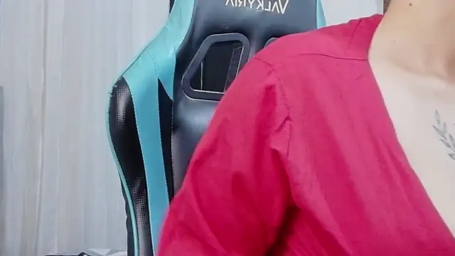 nio_kitty (F teen) - OIL SHOW  AND NAKED