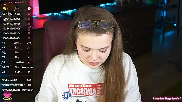 afinanights (F young) - Lovense control 5 min