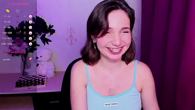 kindhazelhere_ - KindHazelHere_'s free webcam - UK Sex Cams