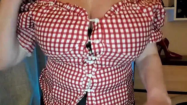 feliziadesire - FeliziaDesire's free webcam - UK Sex Cams