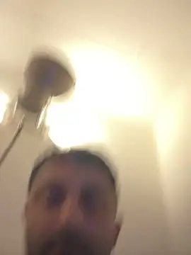 elia2711 - Elia2711's free webcam - UK Sex Cams