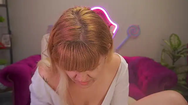 bellalapetit (F milf) - twerk