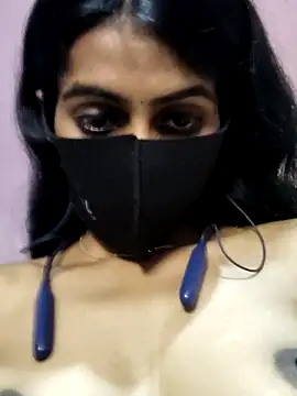 thaper_meera2 (F young) - Boobs show