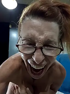 frozenwaffle (F mature) - Squirt crazzy me