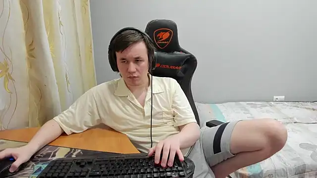 iliaskrislove - Iliaskrislove's free webcam - UK Sex Cams