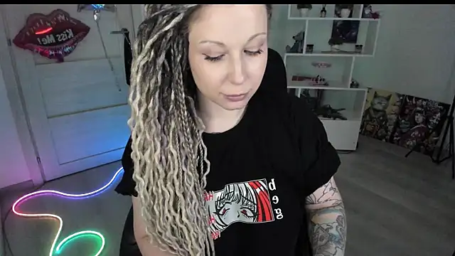 Live sex cam di HoneySallyMoore