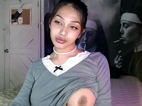 itsmekarinaaa webcam