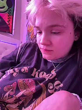 Cutiepiespanks's live cam