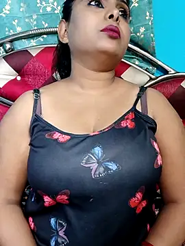 Webcam Model (horny_ria123)  is live.Free join now!