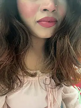 Webcam Model (riya_sharma11)  is live.Free join now!