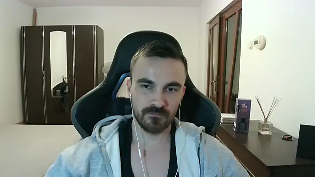 mu5clemania2 - Mu5clemania2's free webcam - UK Sex Cams