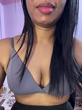 Webcam Model (tamil_Aarathi)  is live.Free join now!