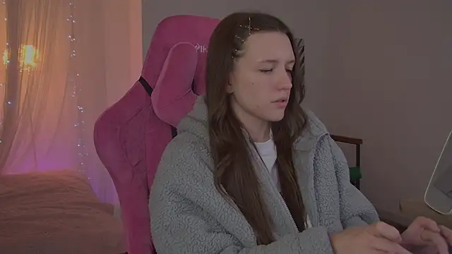 jennydens - JennyDens's free webcam