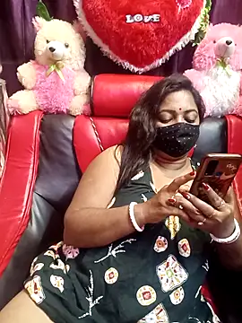 Webcam Model (ella_mariya)  is live.Free join now!