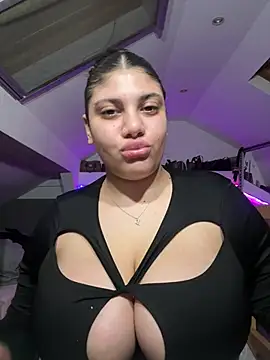 minakhalina - MinaKhalina's free webcam - UK Sex Cams