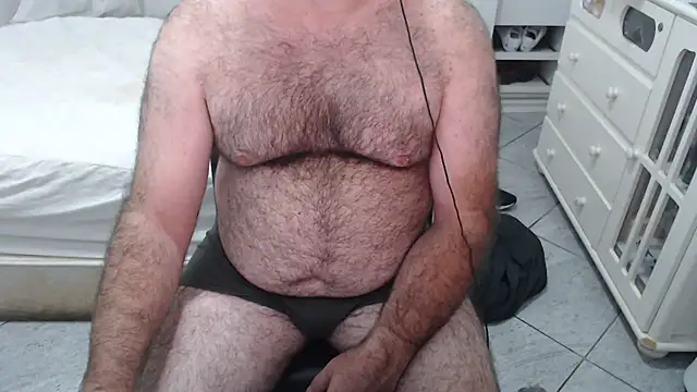 mysterbearmg (Ask my age) - CUM IN GOAL - Add Inst - Mysterbearmg