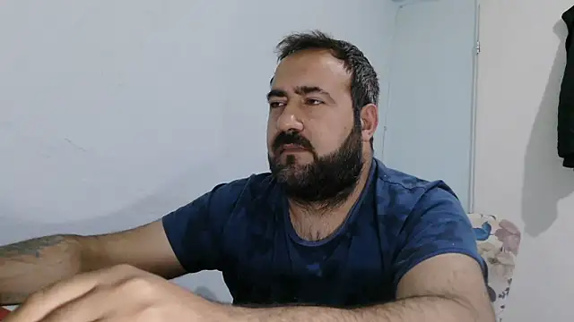 mio_jaks (Ask my age) - Does anyone want sperm? :wanker: