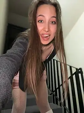 ICrazyOneIRL live sex cam