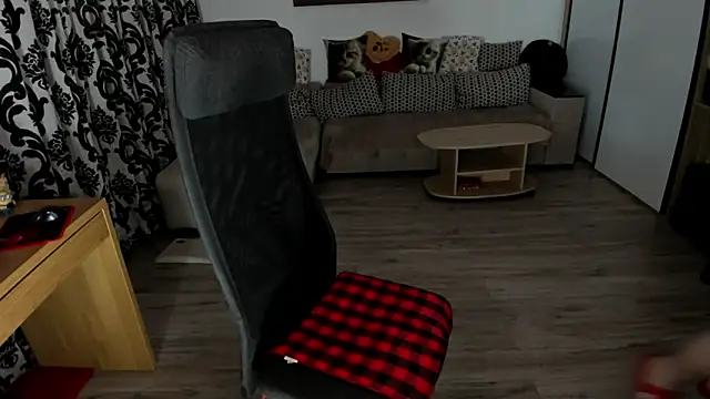 Charlotte_Diamonds webcam