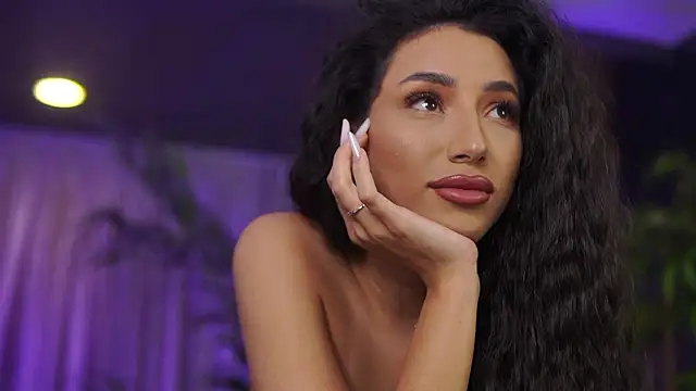 GinaValentinna webcam